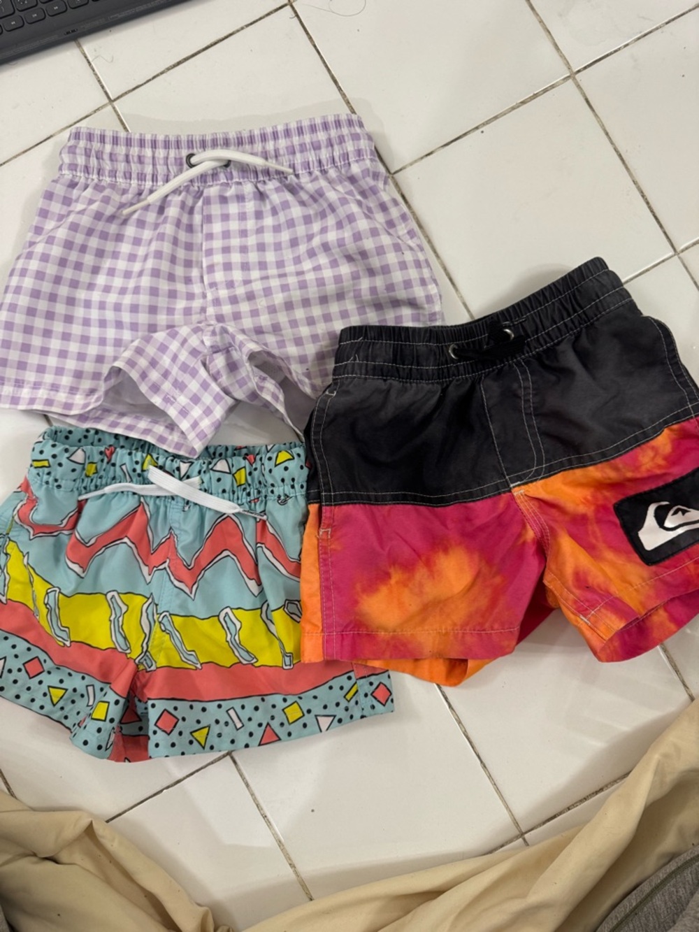 Quiksilver Kids Black & Pink Tie-Dye Boardshorts MAMGIC ANF CARTER BUNDLE 2T